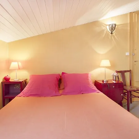 Cosy Corner Bordeaux